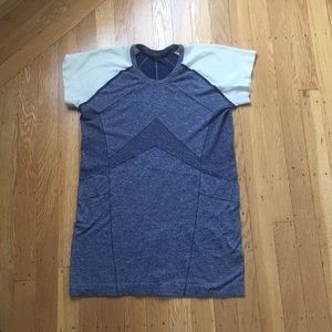 Oiselle Flyte 2000 tee, blue